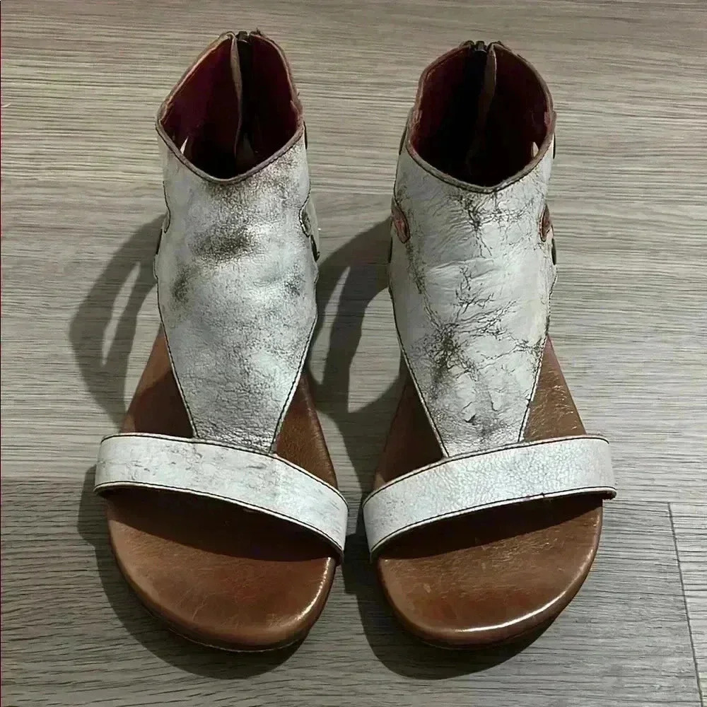 Bed Stu White and Brown Sandals